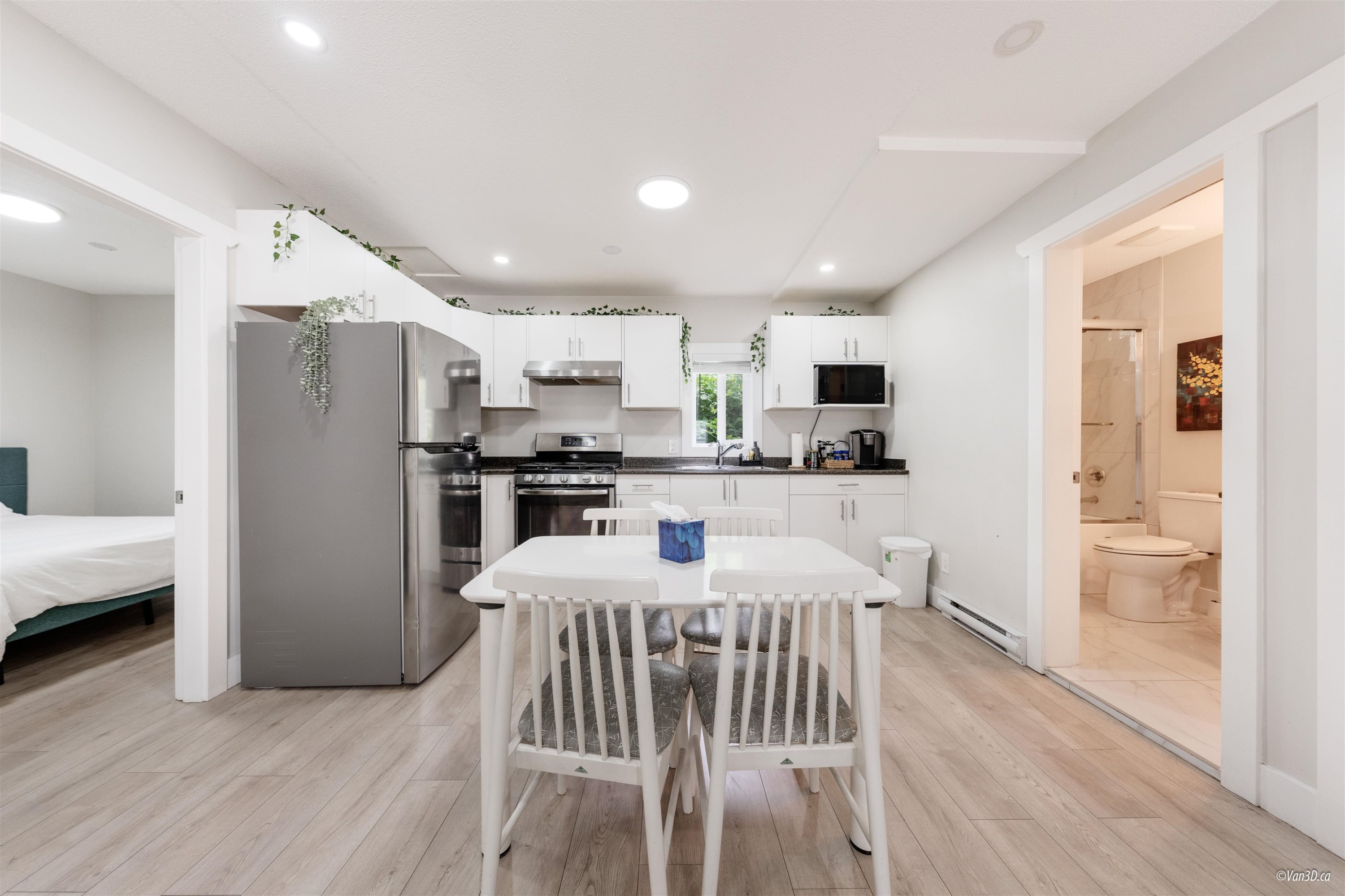 6709 216 Street, Langley, BC - Indoor Photo Showing Dining Room