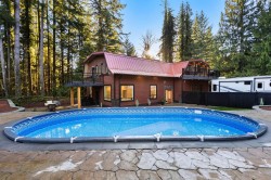 12468 Carr Street Mission, BC V4S 1B9