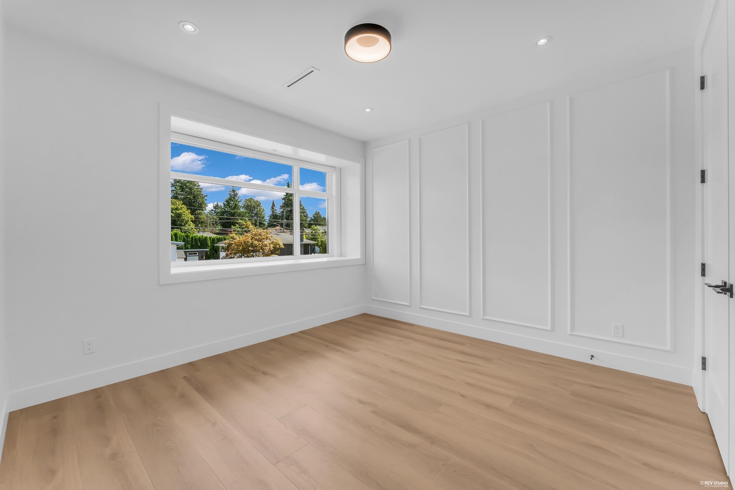 8221 111B Street, Delta, BC - Indoor Photo Showing Other Room