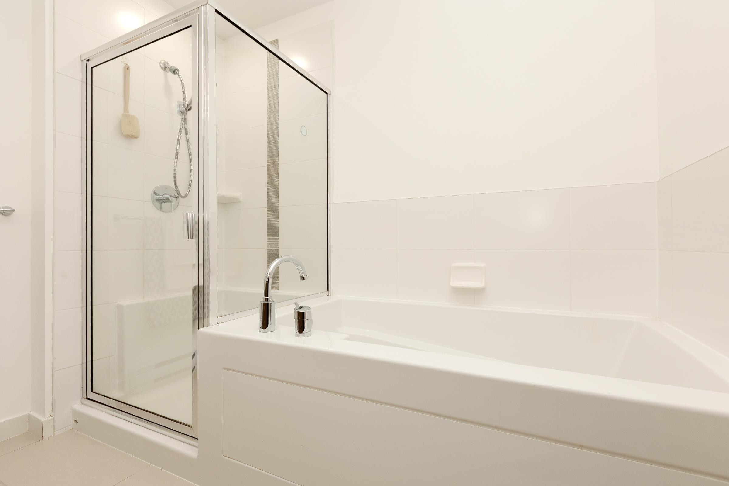 22-10595 Delsom Crescent, Delta, BC - Indoor Photo Showing Bathroom