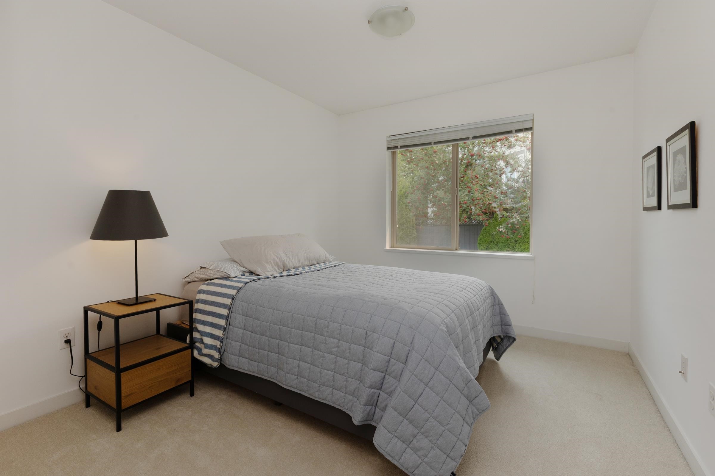 22-10595 Delsom Crescent, Delta, BC - Indoor Photo Showing Bedroom