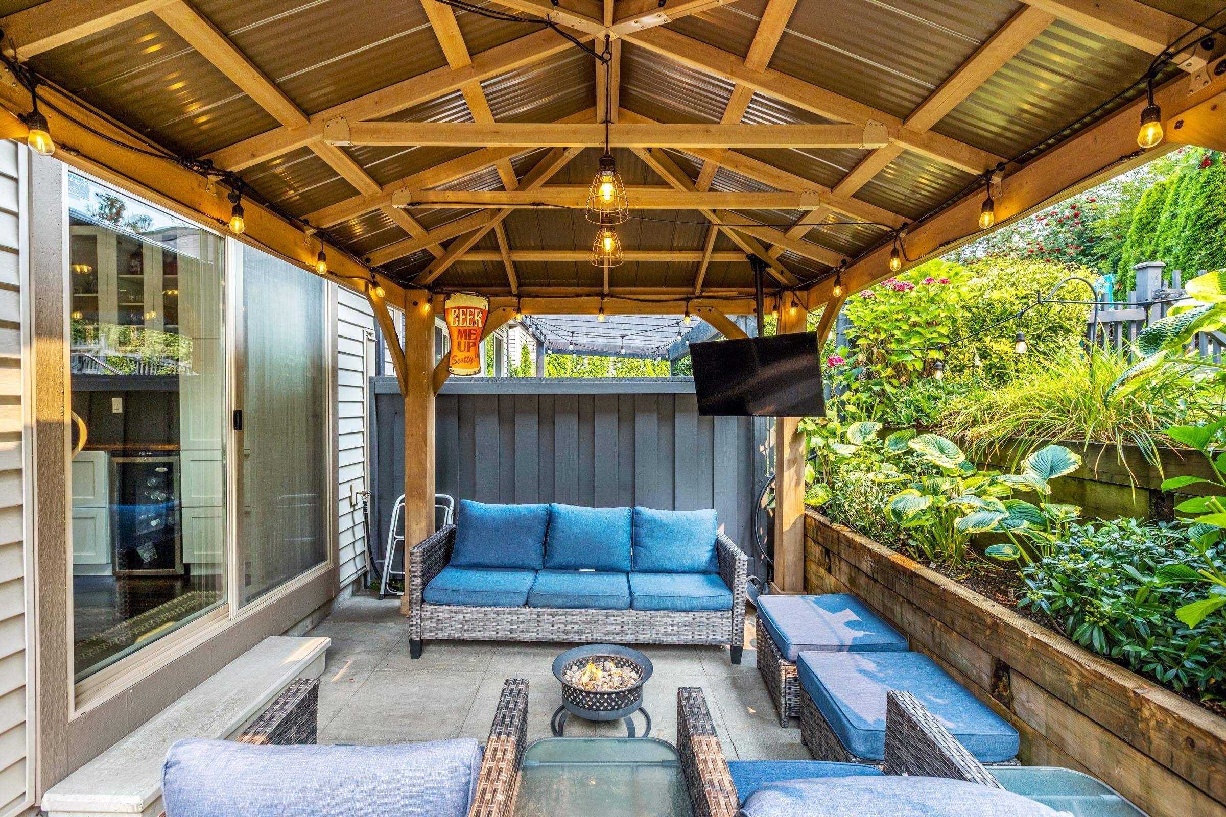 22-10595 Delsom Crescent, Delta, BC - Outdoor With Deck Patio Veranda With Exterior