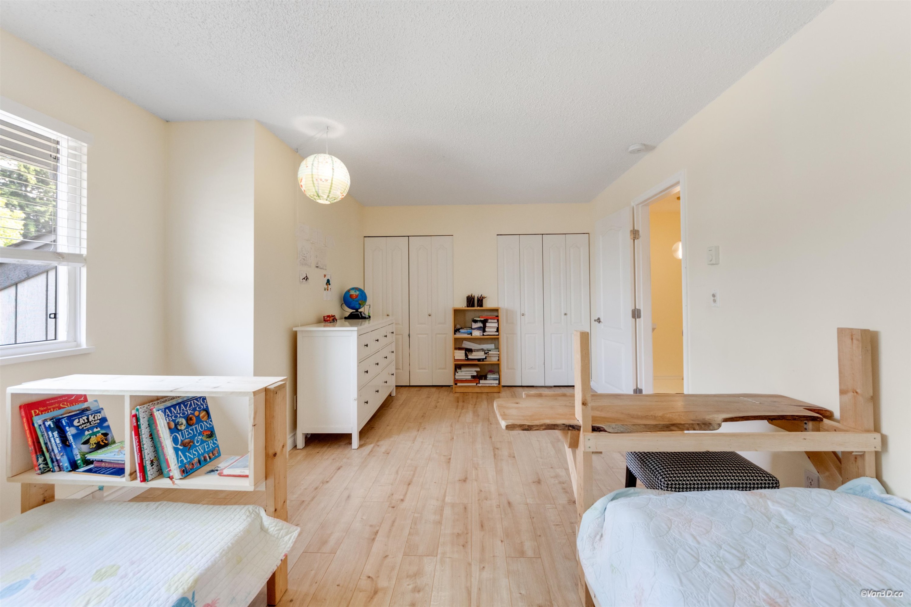 5-6712 Baker Road, Delta, BC - Indoor