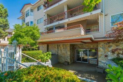 103-5776 200 Street Langley, BC V3A 1M8