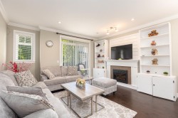 64-6383 140 Street Surrey, BC V3W 0E9