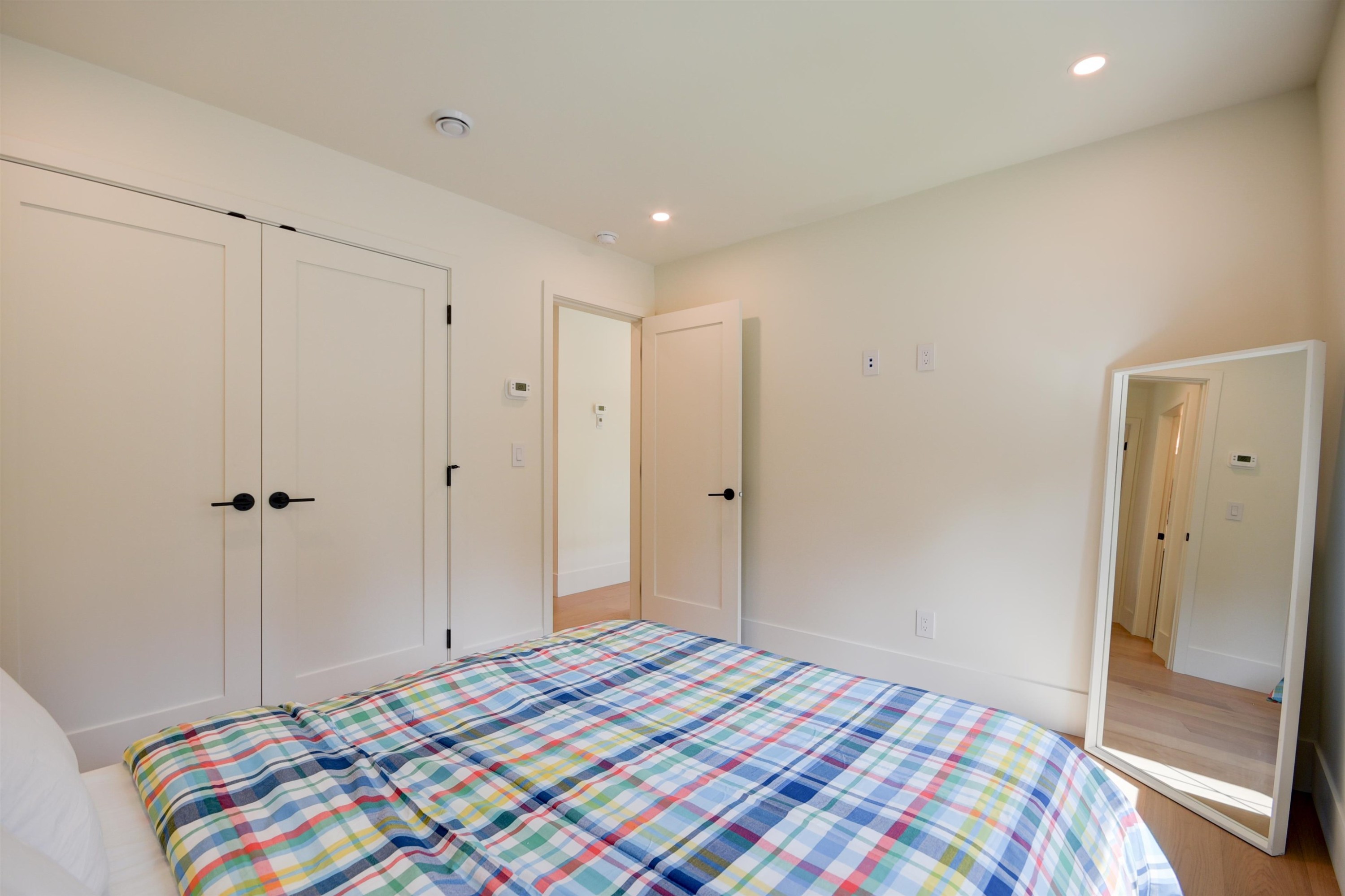 1535 128 Street, Surrey, BC - Indoor Photo Showing Bedroom
