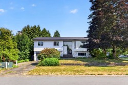 33383 Whidden Avenue Mission, BC V2V 4Z6