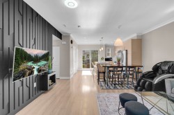 1-12073 62 Avenue Surrey, BC V3X 0K4