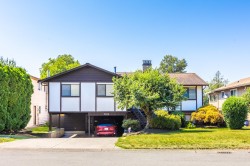 9075 117 Street Delta, BC V4C 7L6