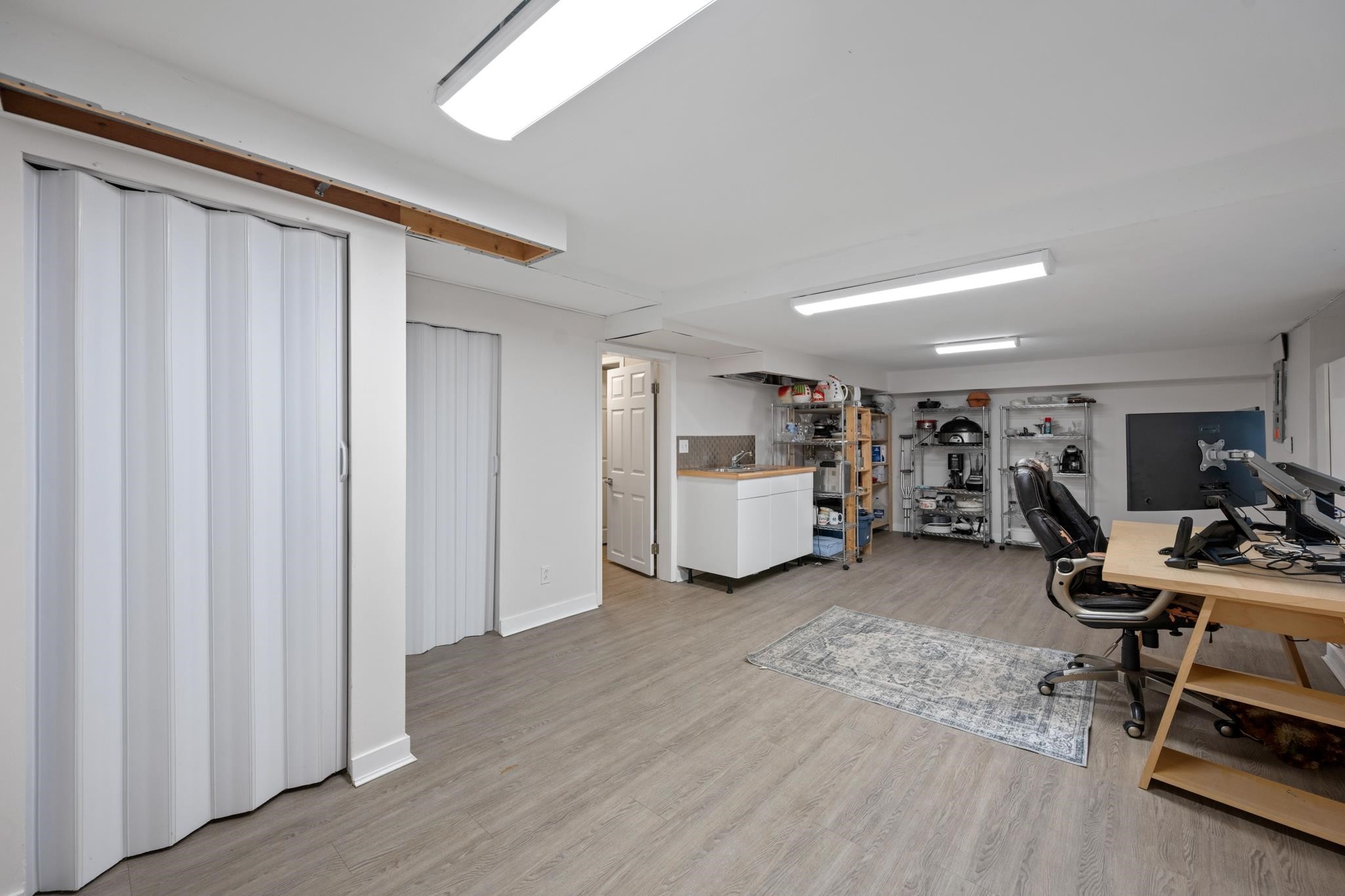 16614 Cherryhill Crescent, Surrey, BC - Indoor