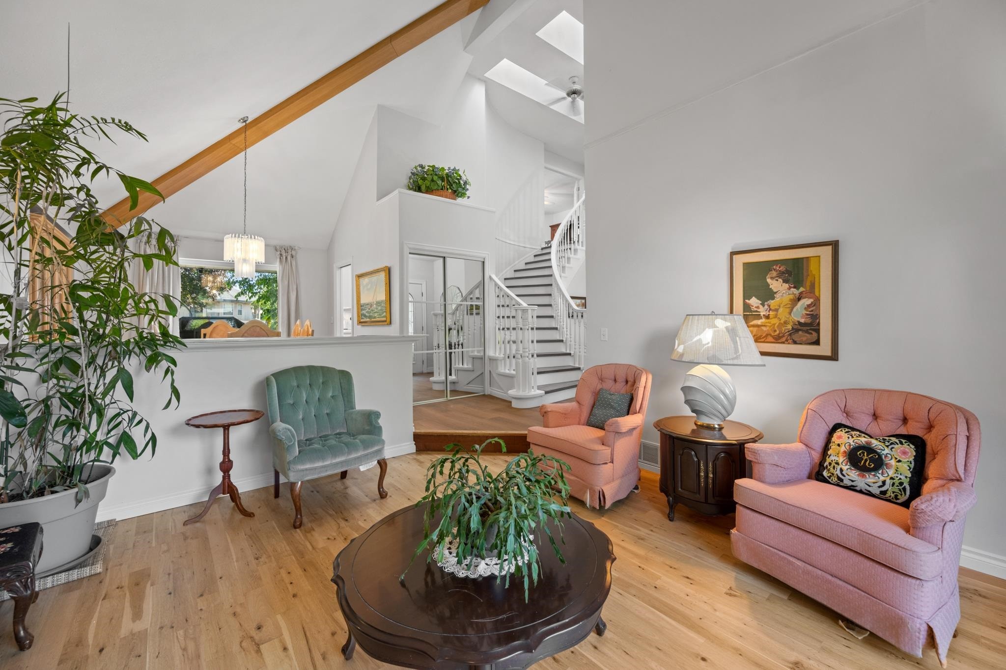 16614 Cherryhill Crescent, Surrey, BC - Indoor