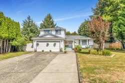 9087 144 Street Surrey, BC V3V 5Z8