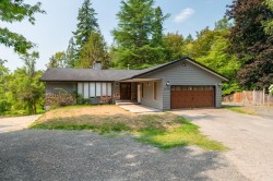 22990 70a Avenue Langley, BC V2Y 2J9