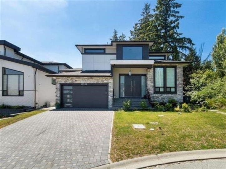 17030 79A Avenue, Surrey, BC - Outdoor With Facade
