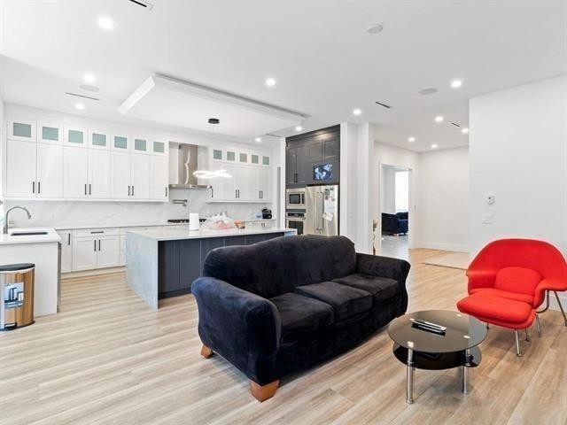 17030 79A Avenue, Surrey, BC - Indoor