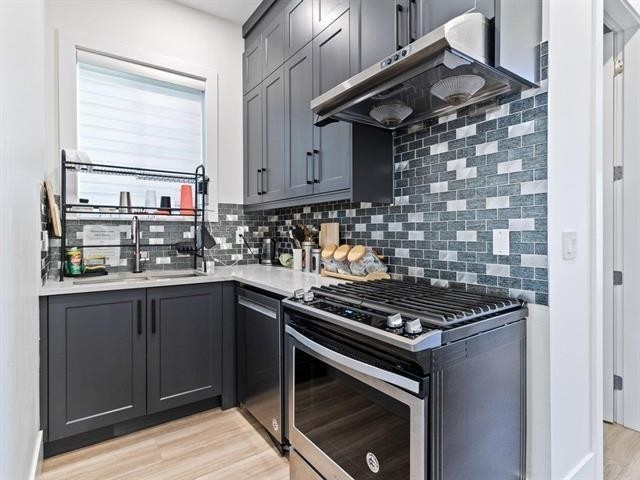 17030 79A Avenue, Surrey, BC - Indoor Photo Showing Kitchen