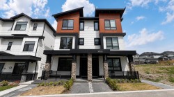 16521 20 Avenue Surrey, BC V3Z 0X6