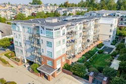 302-6468 195a Street Surrey, BC V4N 6R6