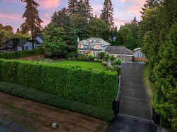 13877 32 Avenue Surrey, BC V4P 2B6