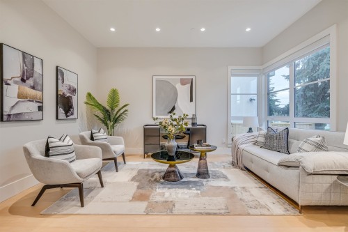 15387 Pacific Avenue  White Rock, BC V4B 1R3