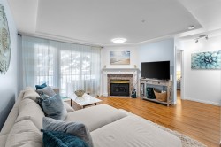 206-20433 53 Avenue Langley, BC V3A 7A6
