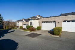 16-31450 Spur Avenue Abbotsford, BC V2T 5M3