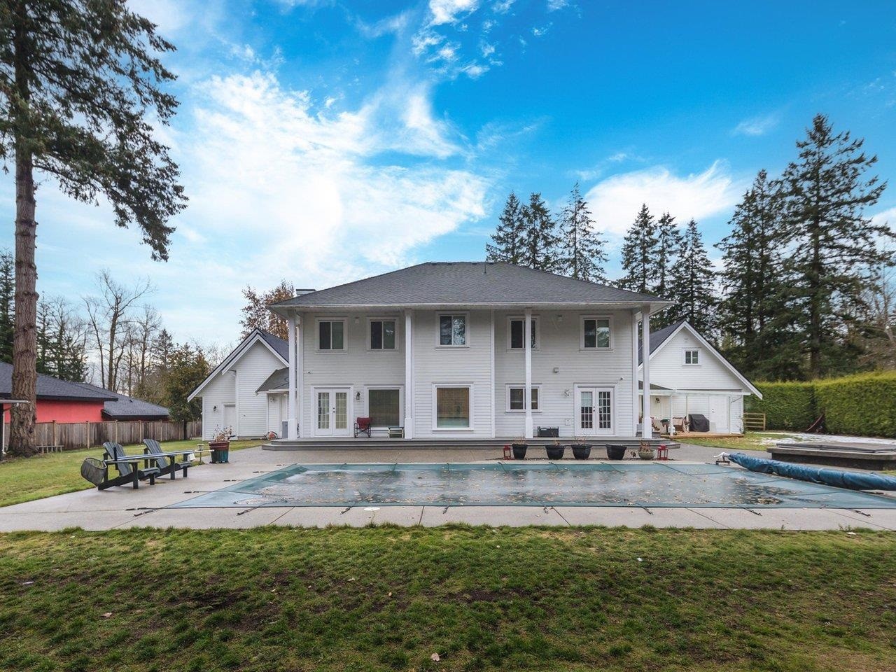 17923 20 Avenue, Surrey, BC - Outdoor With In Ground Pool