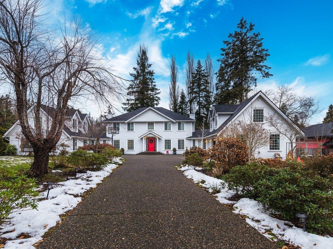 17923 20 Avenue, Surrey, BC - Outdoor With Facade