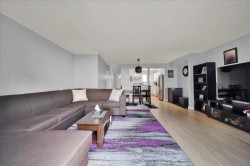 159-13750 67 Avenue Surrey, BC V3W 6X6
