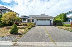 6055 170a Street Surrey, BC V3S 8H1