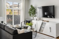 413-11063 Ravine Road Surrey, BC V3T 3X1