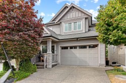 21015 80a Avenue Langley, BC V2J 0J4