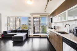 909-10777 University Drive Surrey, BC V3T 0E6