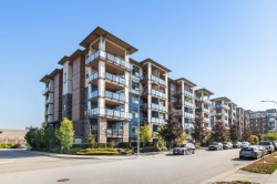 621-20673 78 Avenue Langley, BC V2Y 3K1