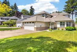 21023 45 Avenue Langley, BC V3A 8Z4