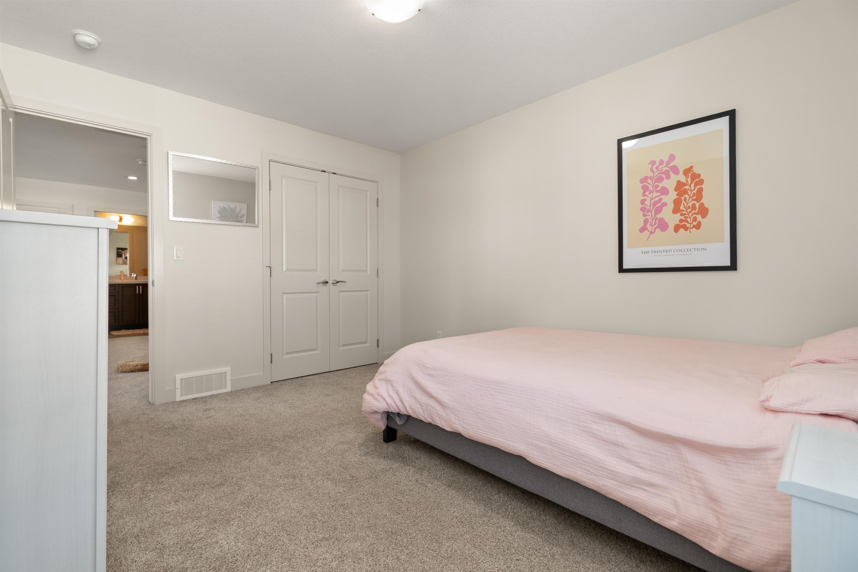 5-35846 Mckee Road, Abbotsford, BC - Indoor Photo Showing Bedroom