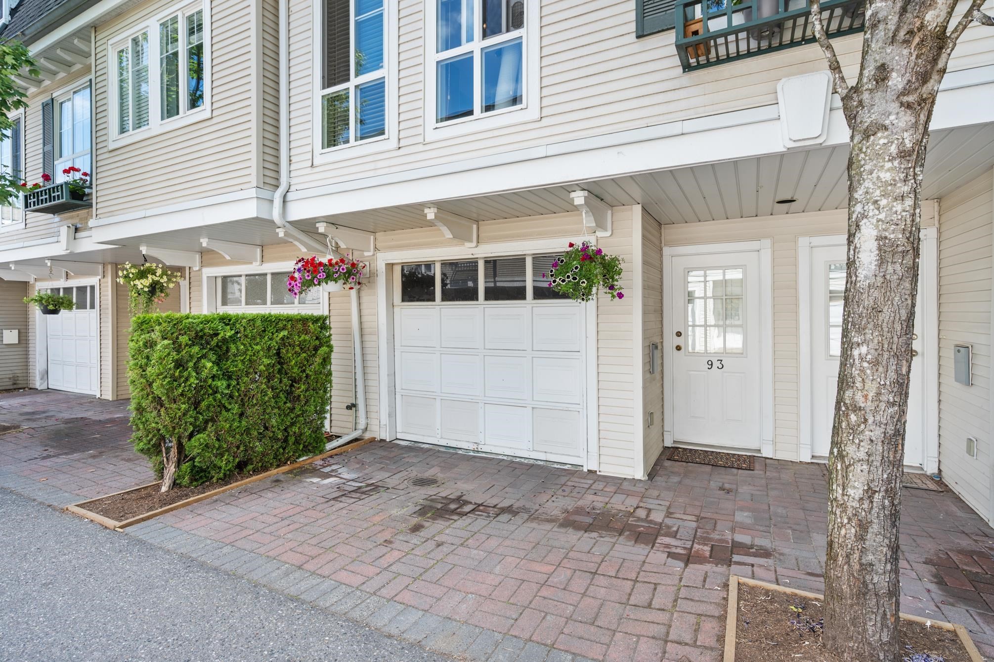 93-8930 Walnut Grove Drive, Langley, BC - Outdoor