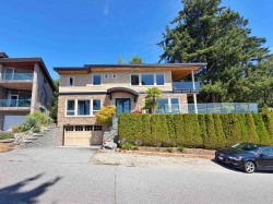 14533 Magdalen Avenue White Rock, BC V4B 2X5