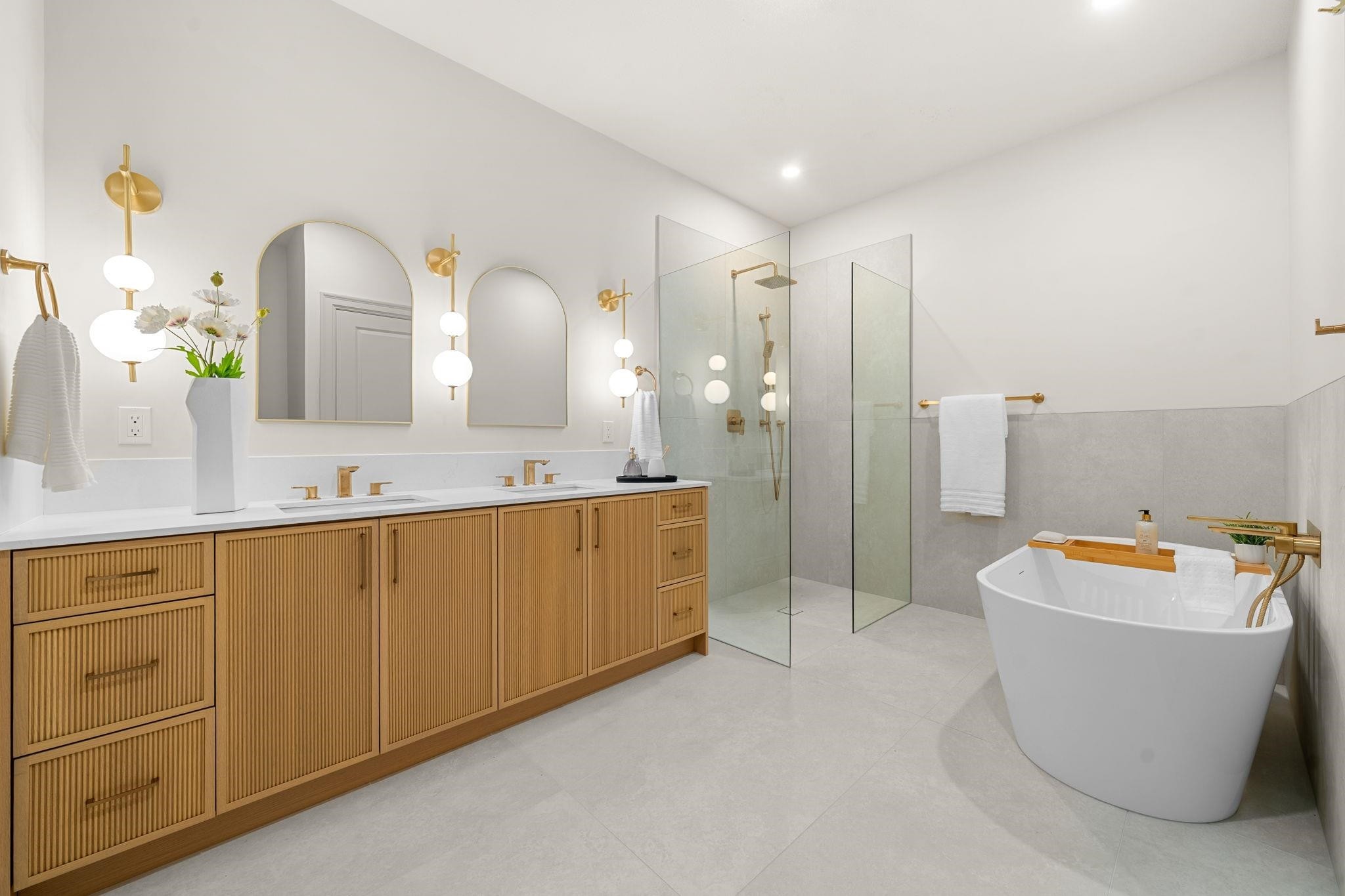 65-2533 152 Street, Surrey, BC - Indoor Photo Showing Bathroom