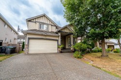 7833 147a Street Surrey, BC V3S 2T8