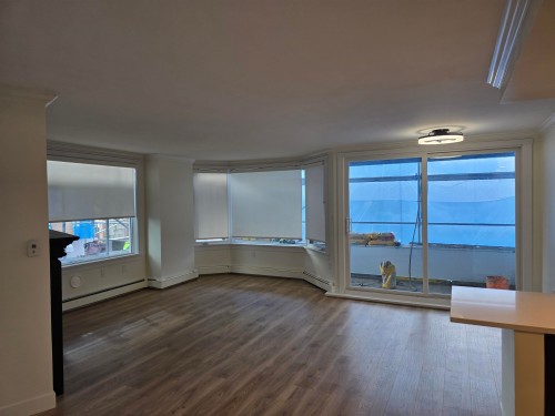 309-15111 Russell Avenue  White Rock, BC V4B 2P4