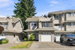 25-8289 121a Street Surrey, BC V3W 1G6