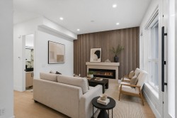 101-12873 Marine Drive Surrey, BC V4A 1C8
