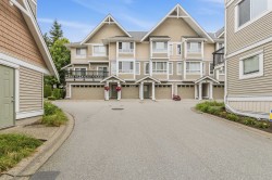 17-20159 68 Avenue Langley, BC V2Y 3H9