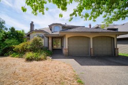 16290 78a Avenue Surrey, BC V4N 0M8