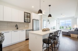 416-8117 200a Street Langley, BC V2Y 3W9