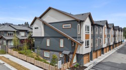 1-17155 79a Avenue Surrey, BC V4N 0E5