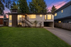 9704 131 Street Surrey, BC V3T 3P3
