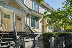 40-9718 161a Street Surrey, BC V4N 6S7