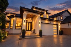 16177 89a Avenue Surrey, BC V4N 2Z4